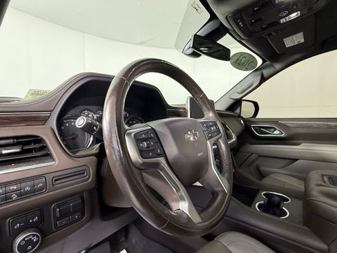 Used 2021 Chevrolet Tahoe Z71 w/ Z71 Signature Package AWD/4WD image 22