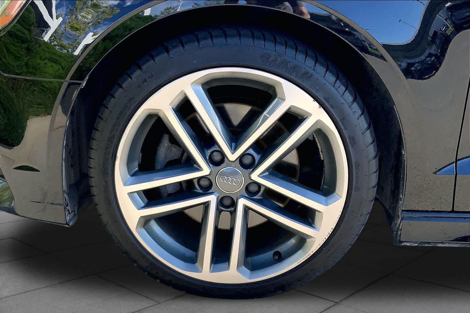 Used 2018 Audi A3 2.0T Premium Plus w/ Premium Plus Package AWD/4WD image 10