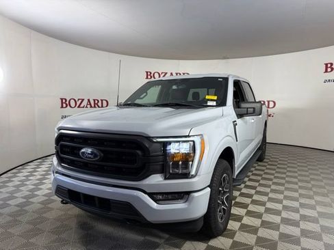 Used 2022 Ford F150 XLT w/ Equipment Group 302A High AWD/4WD image 4