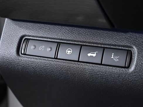 Used 2022 Nissan Pathfinder Platinum w/ Cargo Package image 22