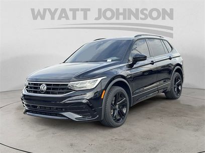 Used 2023 Volkswagen Tiguan SE R-Line