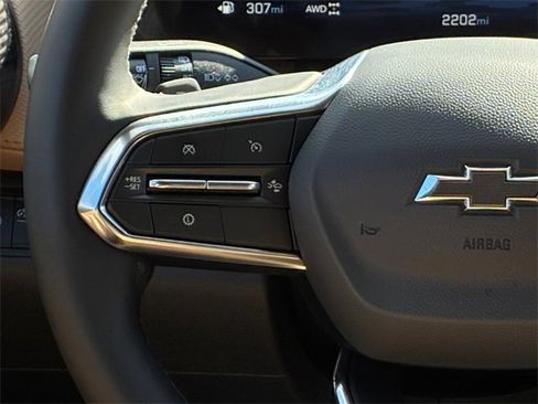 New 2026 Chevrolet Equinox ACTIV w/ Convenience Package III image 22