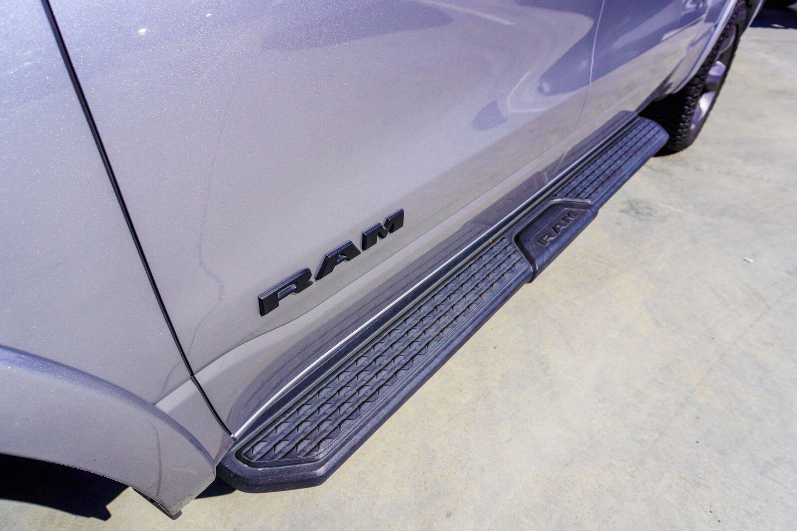 Used 2024 RAM 1500 Big Horn AWD/4WD image 4