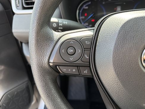 Certified 2025 Toyota RAV4 XLE image 10