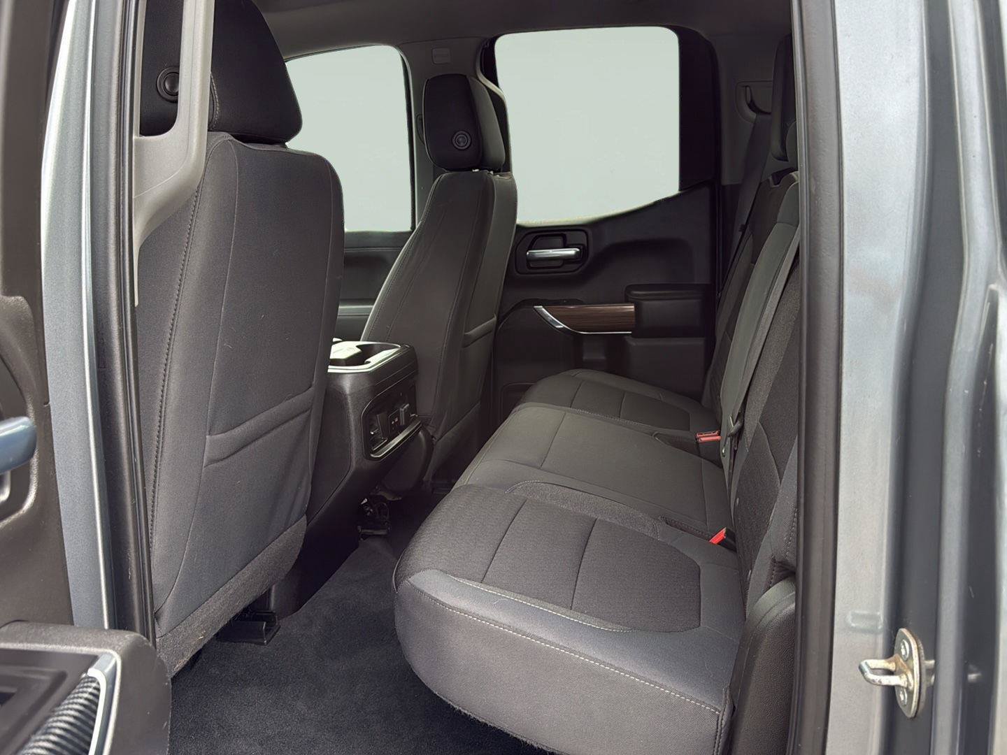 Used 2019 Chevrolet Silverado 1500 RST AWD/4WD image 17