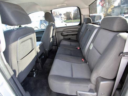 Used 2010 Chevrolet Silverado 1500 LT w/ Power Pack Plus image 15