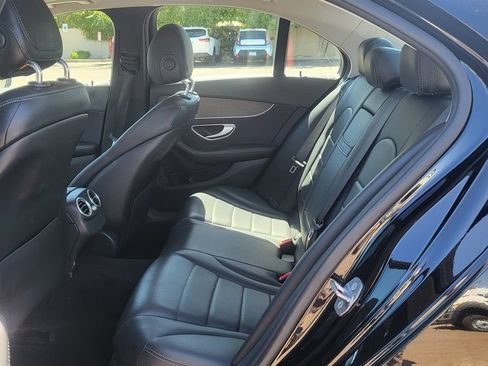 Used 2019 Mercedes-Benz C 300 Sedan image 22