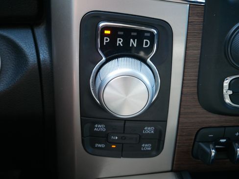 Used 2016 RAM 1500 Laramie w/ Convenience Group AWD/4WD image 24