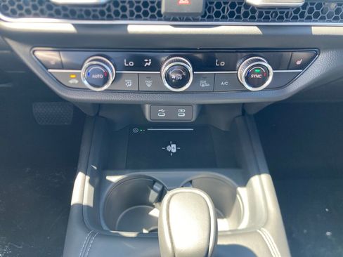 New 2026 Honda HR-V EX-L image 13