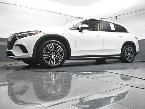 Certified 2023 Mercedes-Benz EQS 450+ SUV image 35