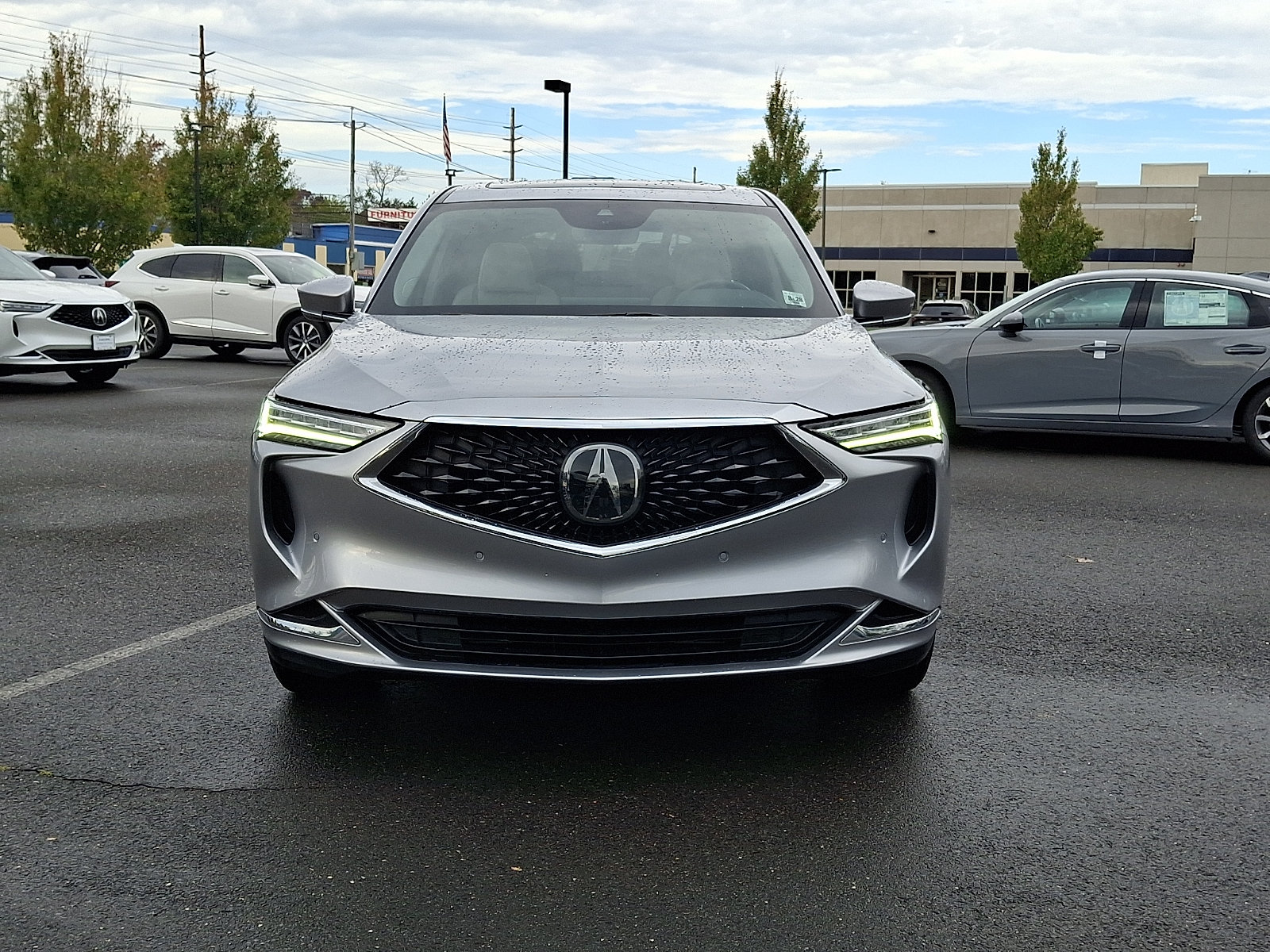 Certified 2024 Acura MDX w/ Technology Package AWD/4WD image 2