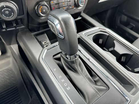 Used 2019 Ford F150 XLT w/ Equipment Group 302A Luxury image 18