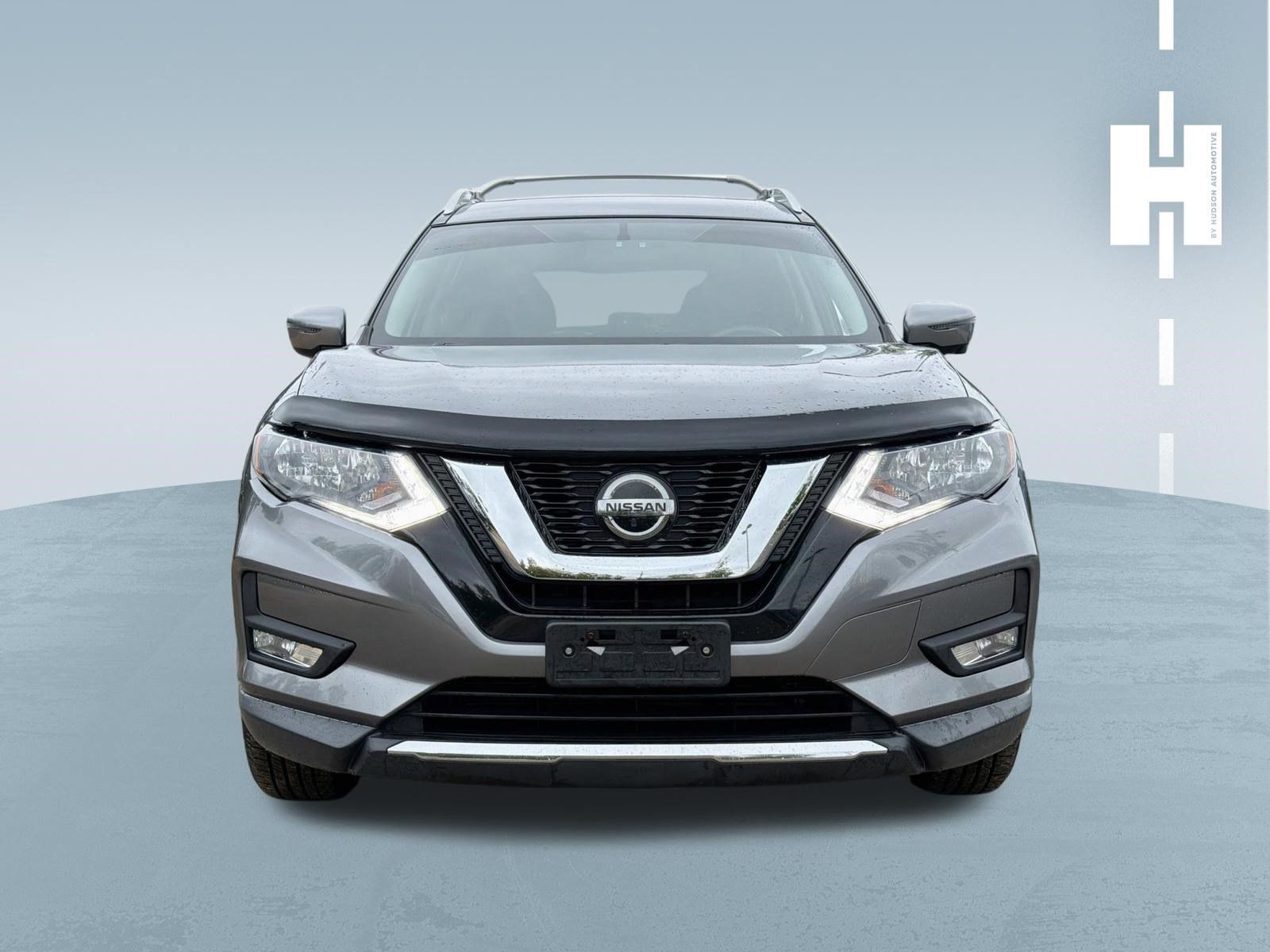 Used 2018 Nissan Rogue SV w/ Premium Package AWD/4WD image 3