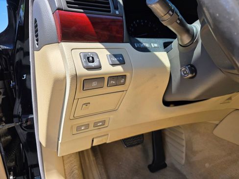 Used 2008 Lexus LS 460 RWD image 23