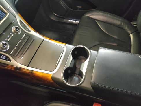 Used 2017 Lincoln MKX Select w/ Select Plus Package FWD image 26