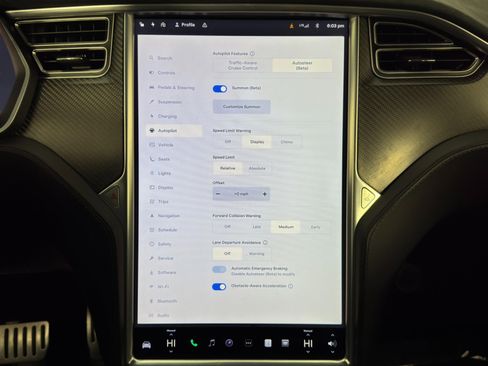 Used 2016 Tesla Model X P90D image 27