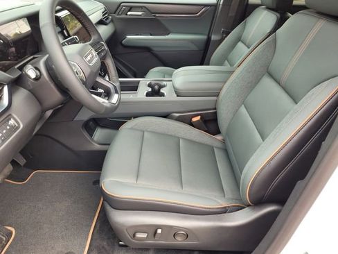 New 2026 GMC Acadia AT4 image 20