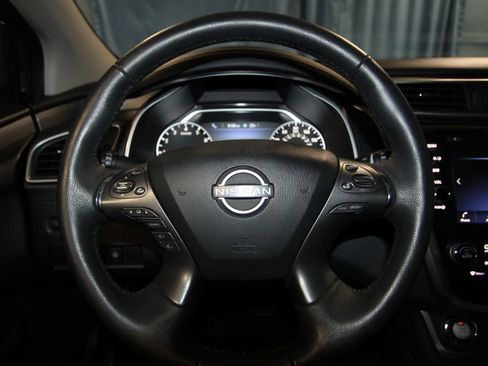 Used 2024 Nissan Murano SV w/ SV Midnight Edition Package image 11