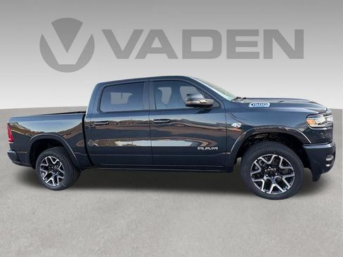 New 2026 RAM 1500 Laramie AWD/4WD image 5