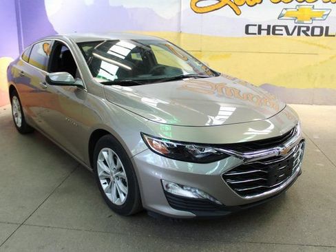 Used 2023 Chevrolet Malibu LT FWD image 4