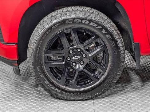 Used 2022 Chevrolet Silverado 1500 Custom RWD image 33