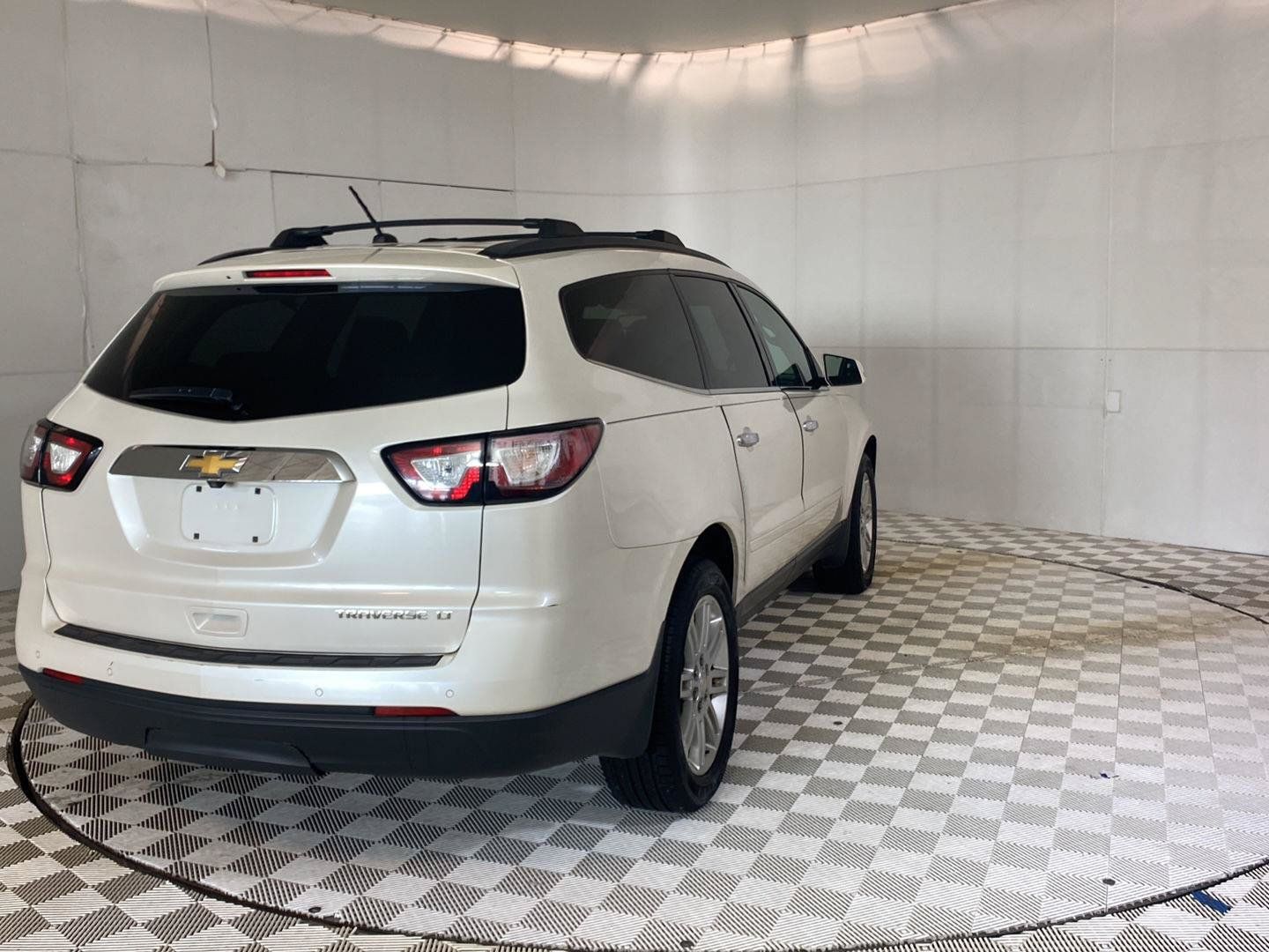 Used 2014 Chevrolet Traverse LT w/ All-Star Edition FWD image 12