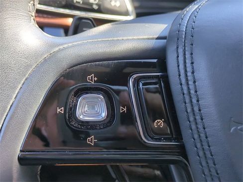 Used 2022 Lincoln Aviator Reserve w/ Elements Package Plus image 24