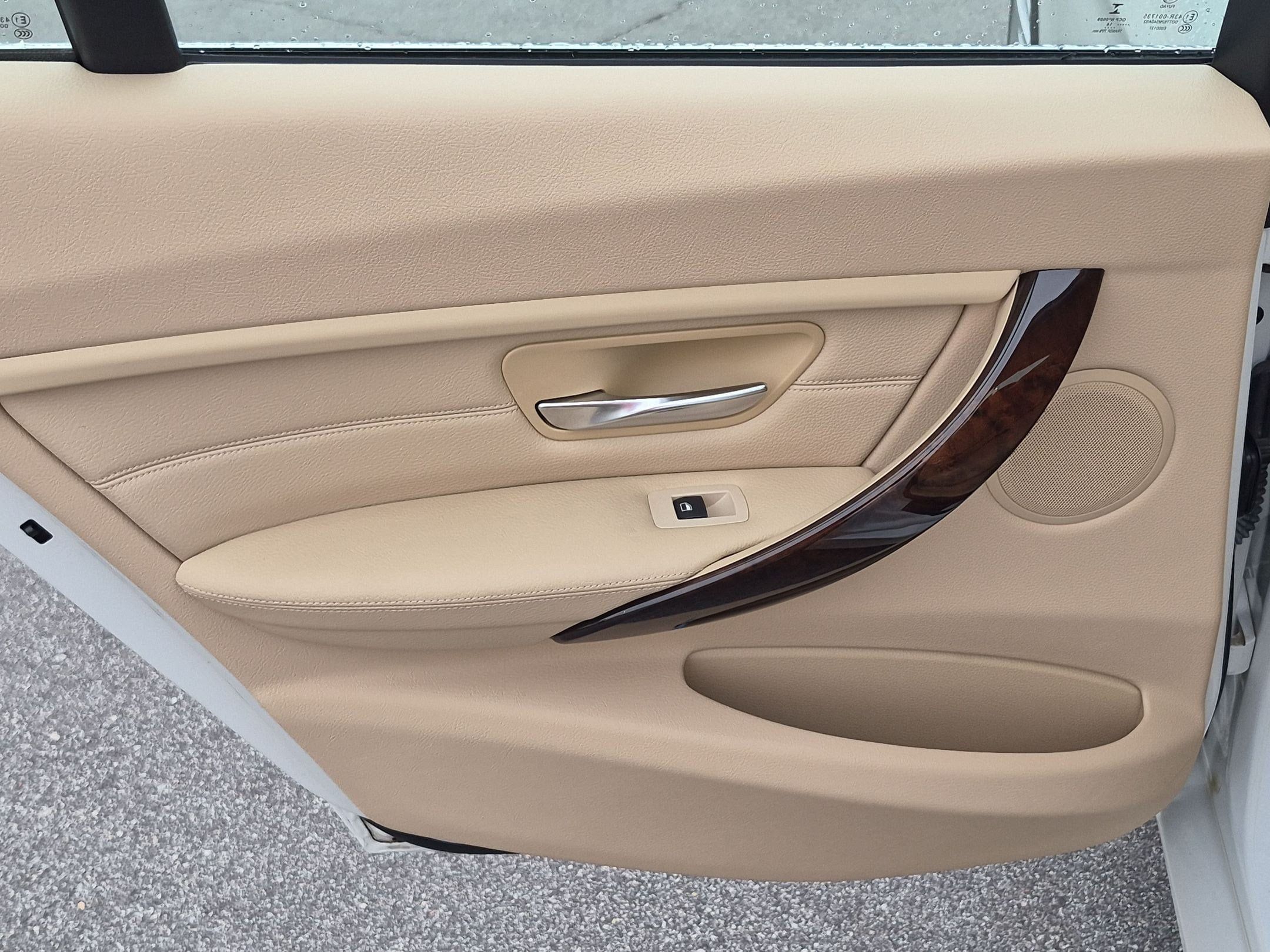 Used 2015 BMW 328i Sedan RWD image 27