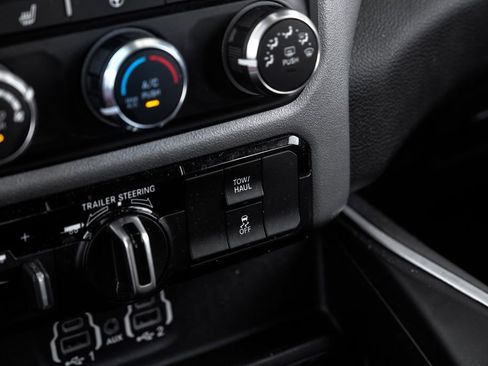 Used 2023 RAM 1500 Big Horn w/ Trailer Tow Group image 37