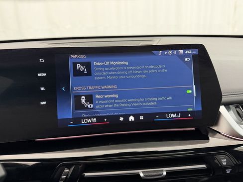 Used 2025 BMW X1 xDrive28i image 21