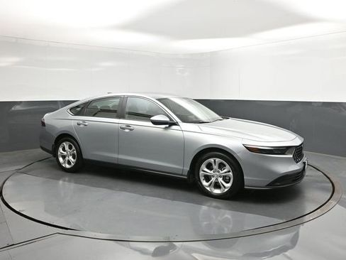 Certified 2024 Honda Accord LX image 26