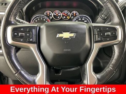 Certified 2021 Chevrolet Silverado 1500 LT AWD/4WD image 4