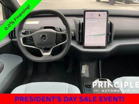 New 2026 Volvo EX30 Ultra image 13