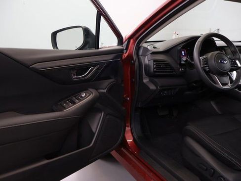 Used 2025 Subaru Legacy Premium image 6
