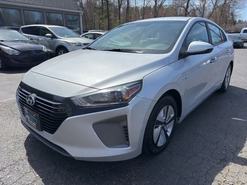 Used 2017 Hyundai Ioniq Blue image 2