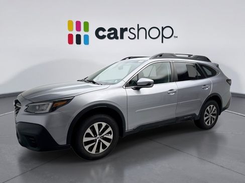Used 2022 Subaru Outback Premium AWD/4WD image 1