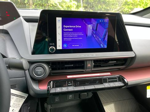 New 2026 Toyota Prius Plug-In Hybrid FWD image 16