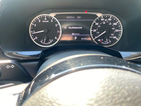 Used 2022 Nissan Pathfinder SV w/ SV Premium Package AWD/4WD image 14