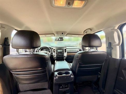 Used 2016 Nissan Titan SL AWD/4WD image 22