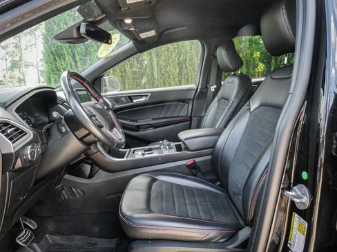 Used 2022 Ford Edge ST-Line AWD/4WD image 16