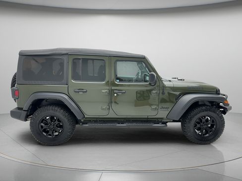 Used 2021 Jeep Wrangler Unlimited Sport AWD/4WD image 6