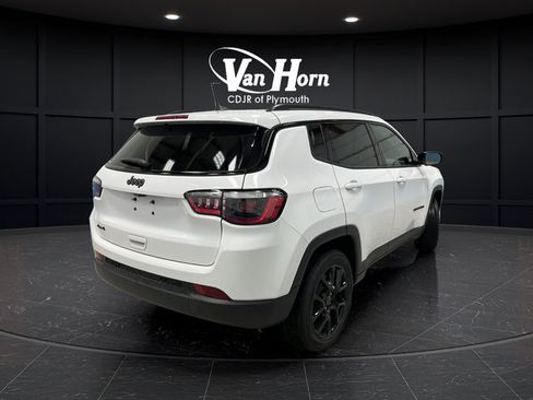 New 2026 Jeep Compass Latitude AWD/4WD image 3