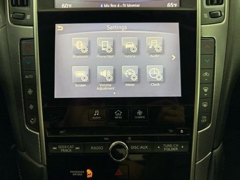 Used 2016 INFINITI Q50 2.0t RWD image 26