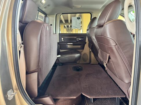 Used 2015 RAM 1500 Laramie Longhorn w/ Convenience Group AWD/4WD image 27