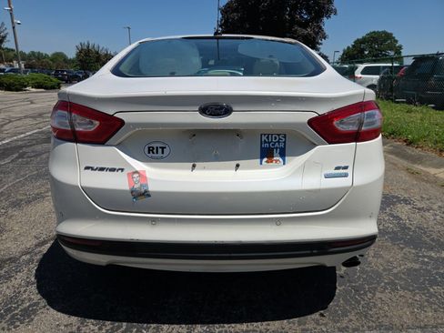 Used 2013 Ford Fusion SE FWD image 7