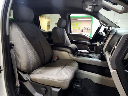 Used 2018 Ford F150 XLT w/ Equipment Group 301A Mid image 24