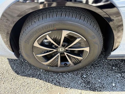 New 2026 Lexus RZ 450e Premium w/ Technology Package image 7