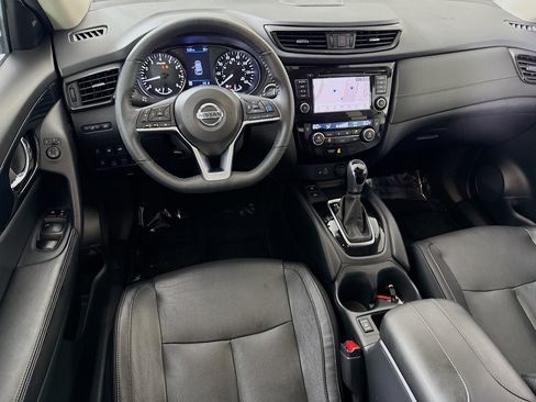 Used 2020 Nissan Rogue SL w/ Premium Package AWD/4WD image 17
