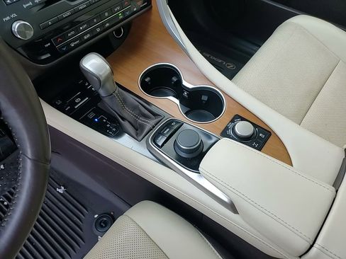 Used 2016 Lexus RX 350 AWD image 26