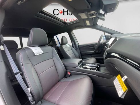 New 2026 Honda Ridgeline Black Edition image 12